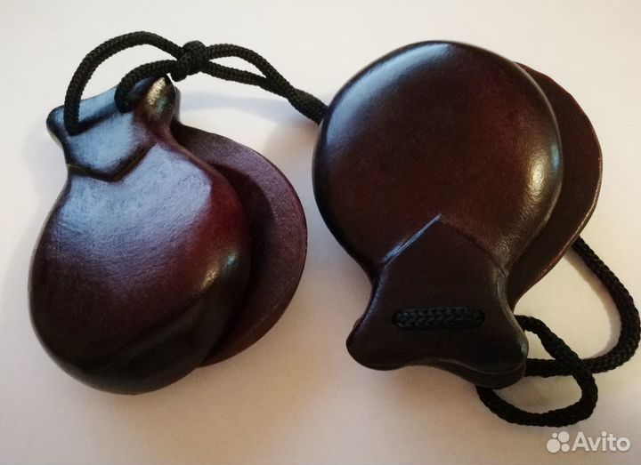 Кастаньеты новые