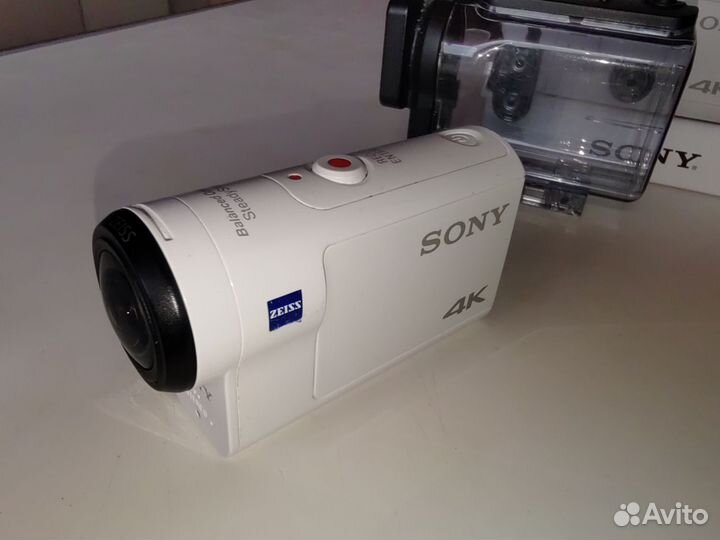 Видеокамера sony