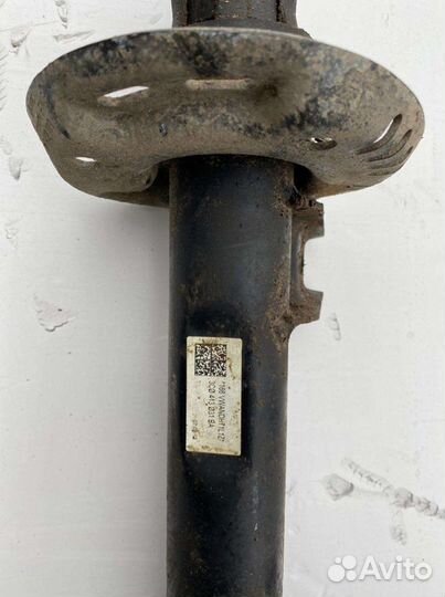 Стойки передние армотизаторы