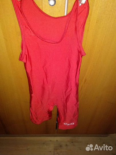 Обувь и костюм для борьбы