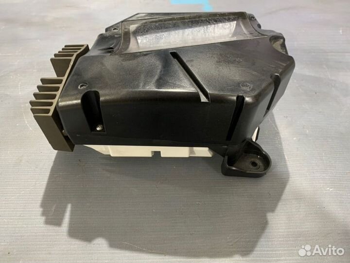 Проекционный дисплей Cadillac Escalade 4