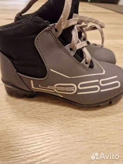 Лыжные ботинки 30