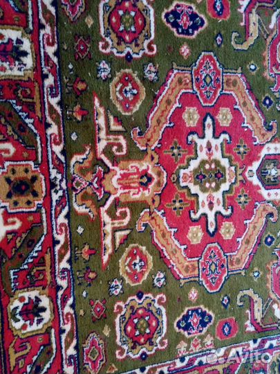 Ковер шерстяной