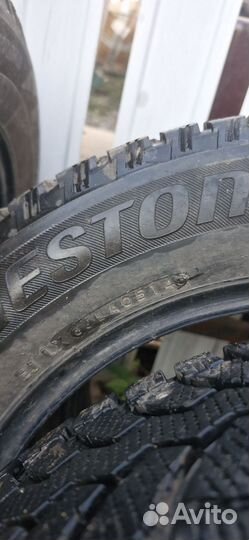 Bridgestone Blizzak Spike-01 185/65 R15 88T
