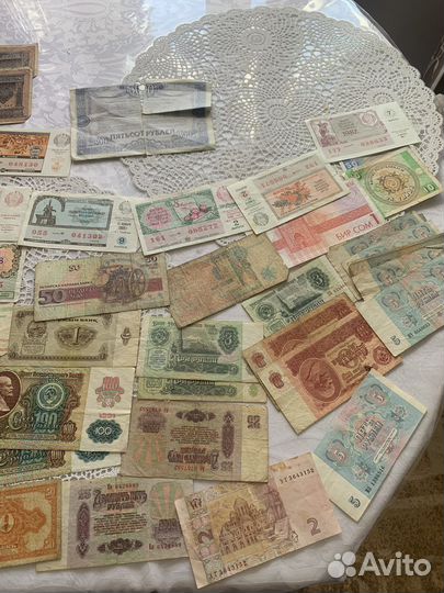 Колекция бумажных денег