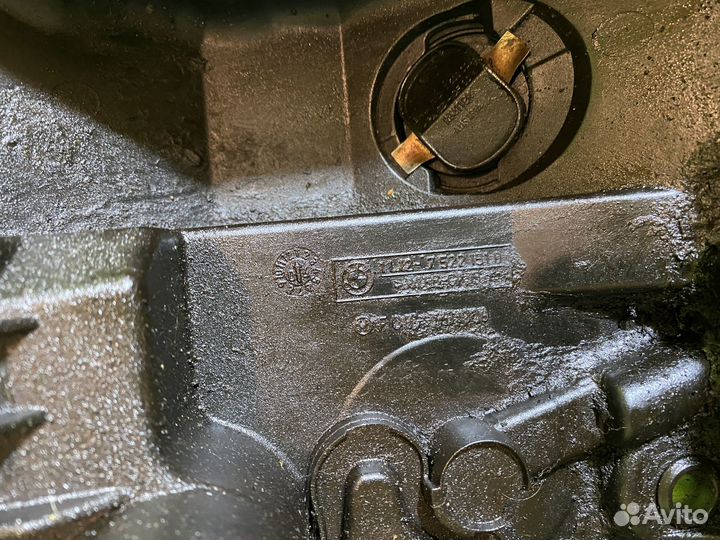 Крышка клапанная левая BMW X5 E70 11127522151