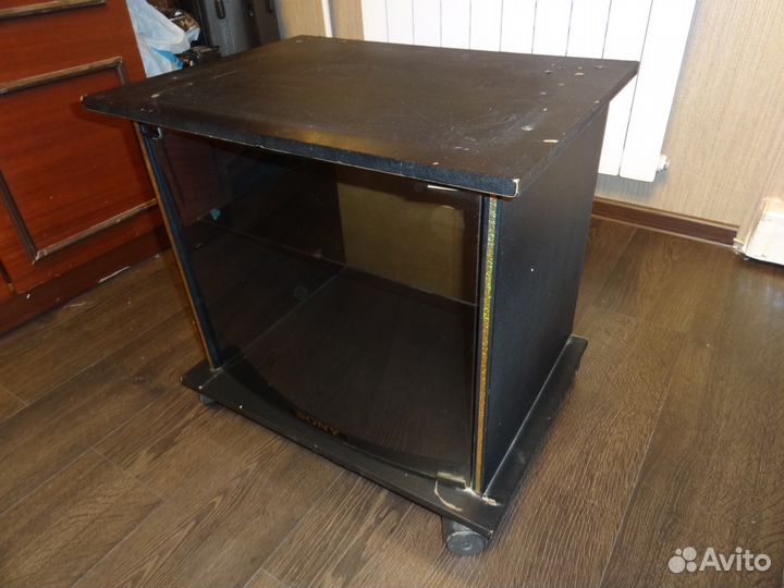 Тумба под телевизор