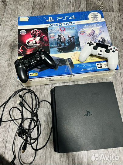 Sony PS4 Slim 1tb (2 джойстика)