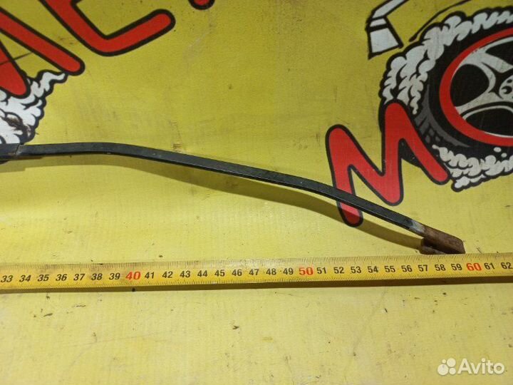 Поводок стеклоочистителя передний правый Daewoo