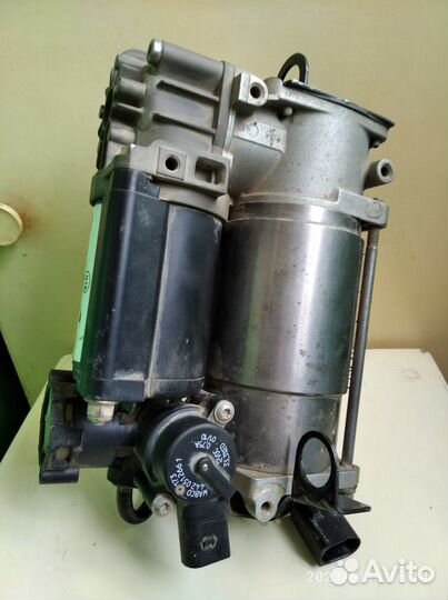 Компрессор пневмоподвески на mercedes