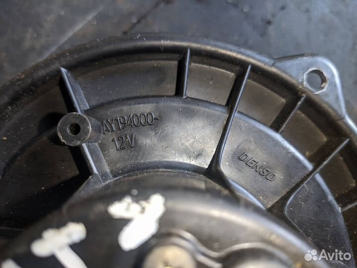 Моторчик печки Mitsubishi Galant 8 (моторчики печк