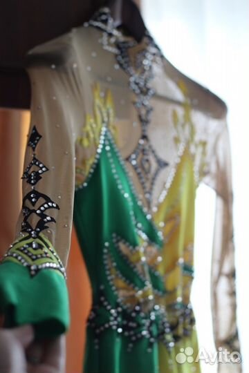 Купальник для художественной гимнастики