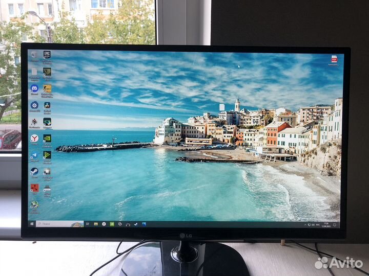 Монитор LG 23 дюйма