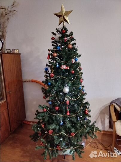 Елка искусственная 210 бу