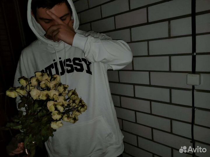 Худи Stussy