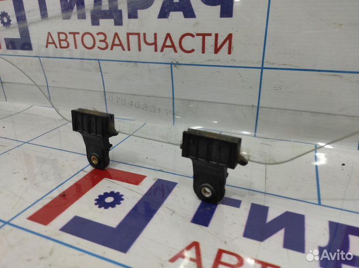 Стекло двери передней левой Hyundai Solaris 2 82410-H5000