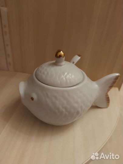 Икорница фарфор