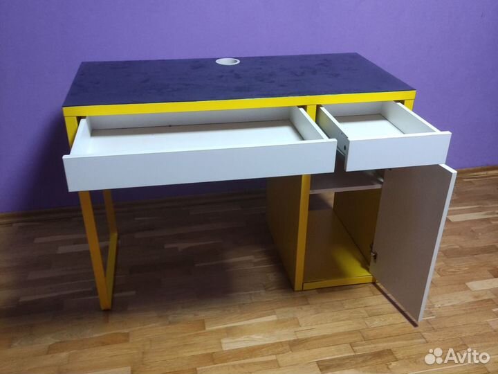 Письменный стол IKEA micke