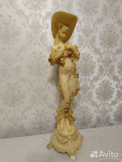 Статуэтки интерьерные(Винтаж)