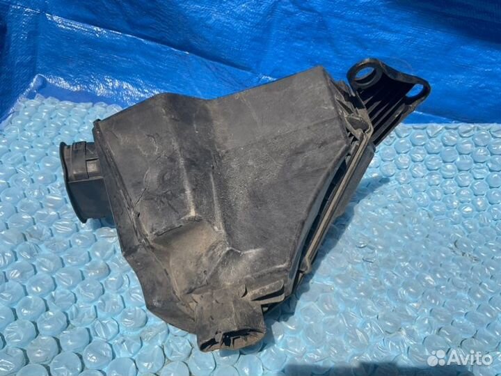 Корпус воздушного фильтра Bmw 328I E90 N51 2008