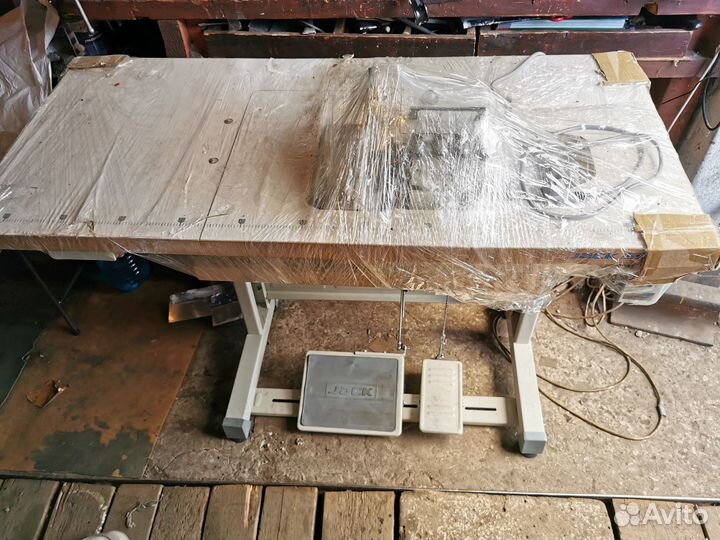 Оверлок Jack JK-E804D-M2-24