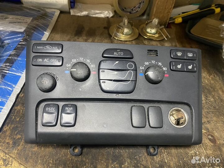 Блок климат контроля Volvo XC90