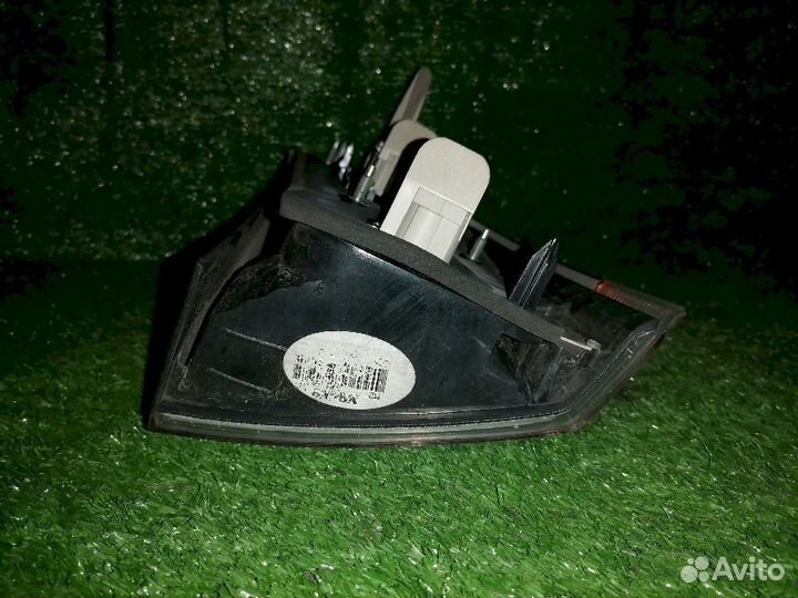 Фонарь (стоп сигнал) левый 307226499154497 нижний