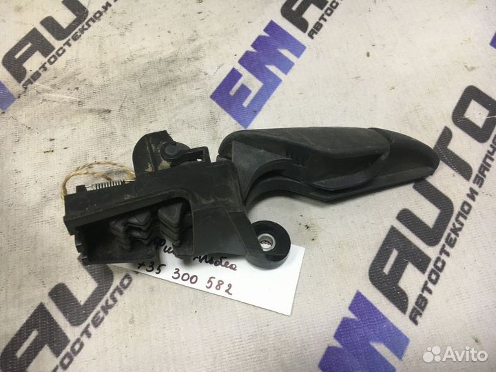 Ручка открывания багажника Фиат Альбеа