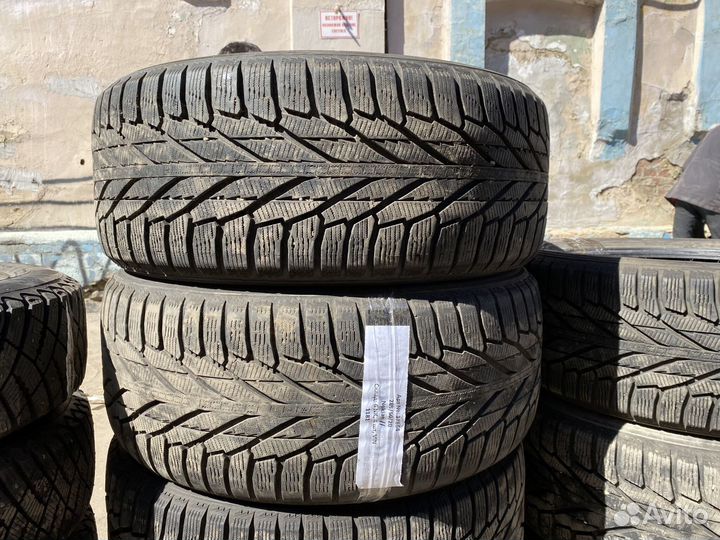Nokian Tyres Hakkapeliitta R2 SUV 285/50 R20