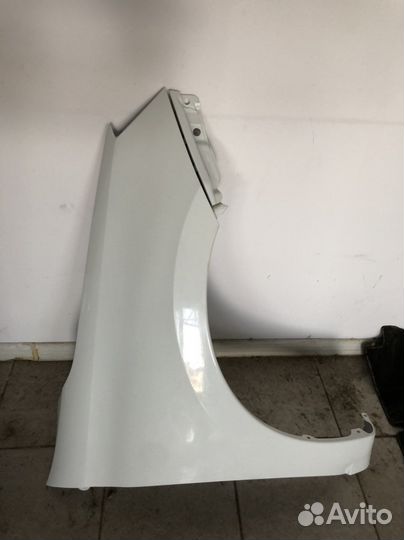 Крыло правое гранта фл