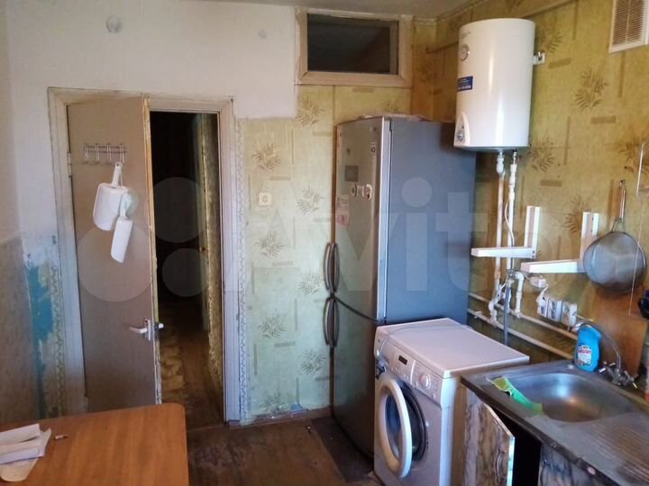 2-к. квартира, 43 м², 1/2 эт.