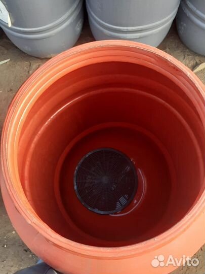 Бочка 220л из под оливок.Посуда под вино