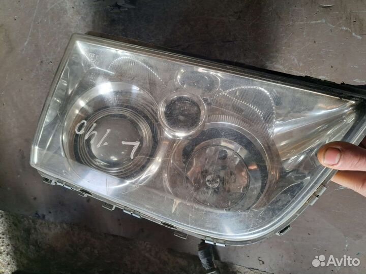 Фары передние Mercedes W140