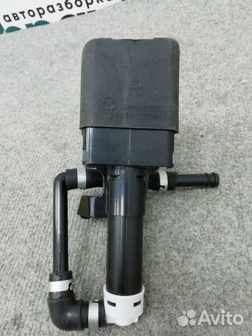 Омыватель фары правый GS1F-51-82XA Mazda 6 GH