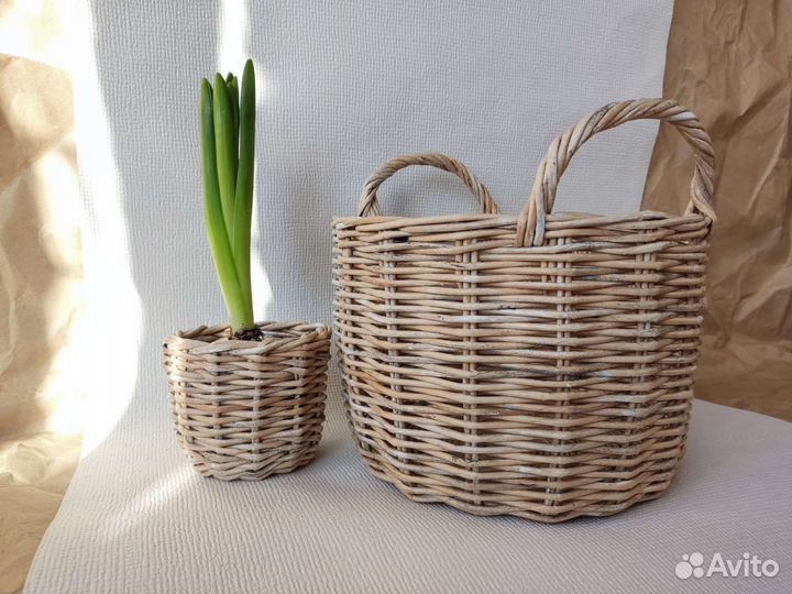 Корзинка плетенная
