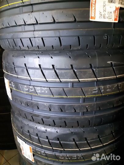 Bridgestone Potenza S007 265/30 R20
