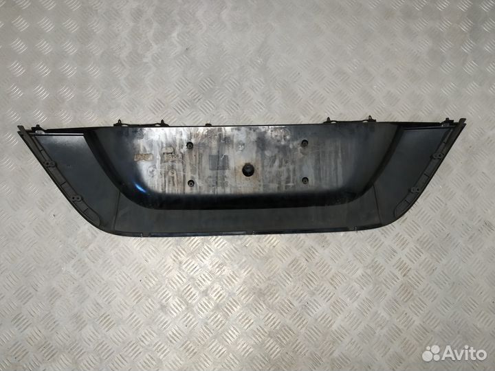 Накладка под номер Mercedes-Benz CLK-Класс