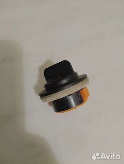 Патрон поворотника в фаре renault