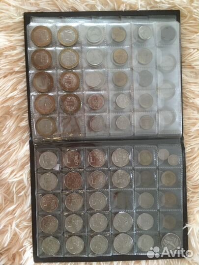 Альбом с монетами (227 шт.)