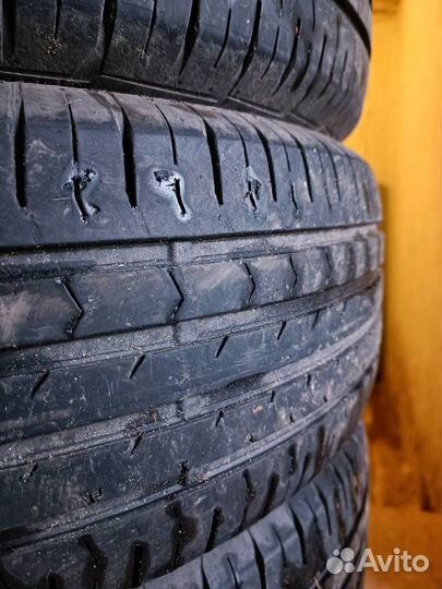 Continental ContiPremiumContact 5 235/65 R17 104V