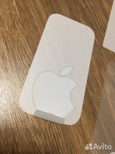 Оригинальные наклейки Apple