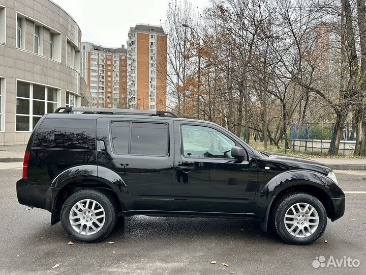 Nissan Pathfinder 2.5 AT, 2007, 236 000 км
