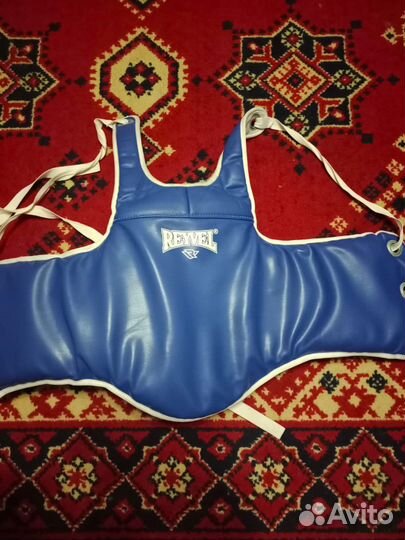 Жилет защитный Rewel и защита рук,ног