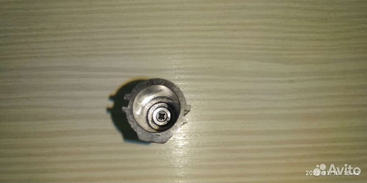 Поршень и голова поршня