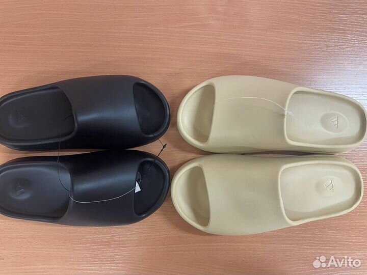 Тапочки yeezy slide летние 2 цвета