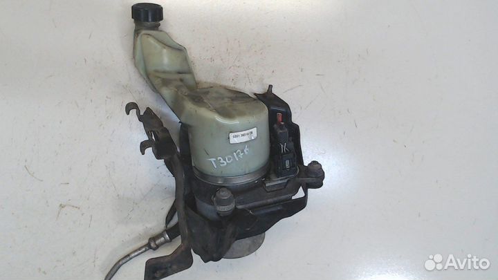 Насос усилителя руля Ford Fusion, 2007