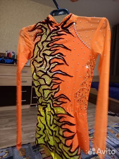 Купальник для художественной гимнастики