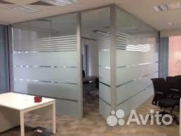 Тонировка окон офисов стекол перегородок