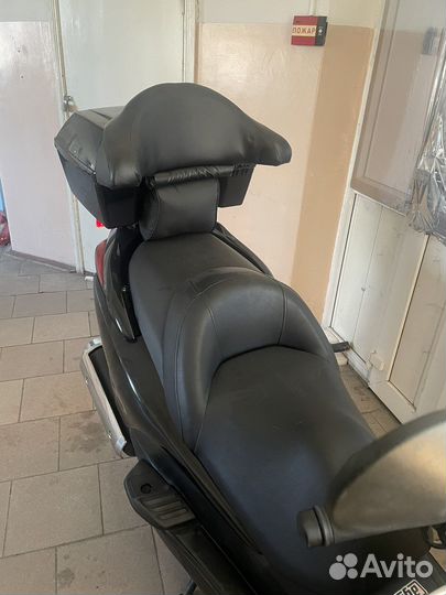 Продается Макси скутер