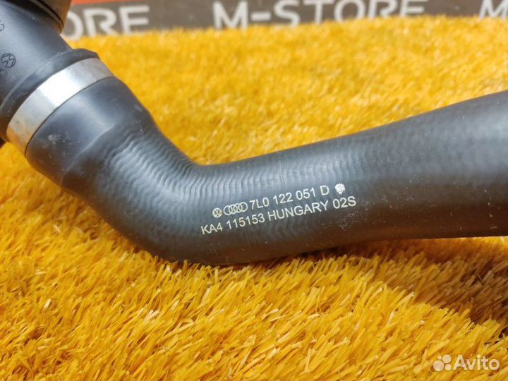 Патрубок радиатора нижний Volkswagen Touareg 7L